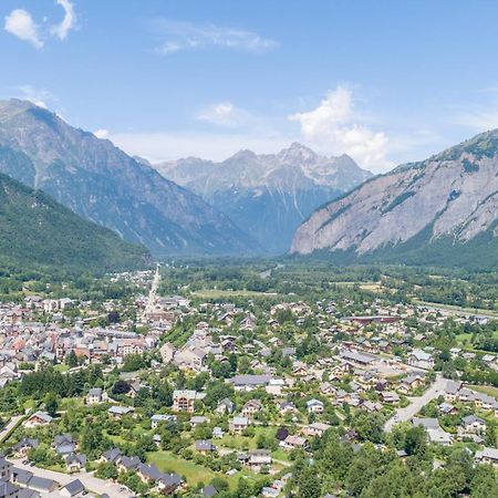 Отель Camping Le Colporteur Ле-Бур-д'Уазан Экстерьер фото